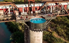 Kruger Shalati - Train On The Bridge & Garden Suites